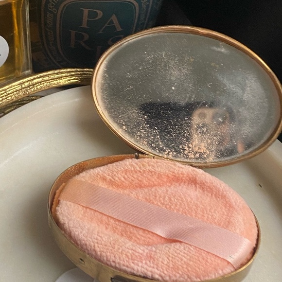 Mother of Pearl antique powder box WITH original powder inside - Picture 6 of 13